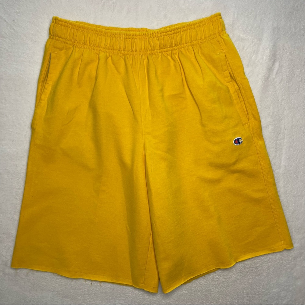 Champion Yellow Shorts Size L